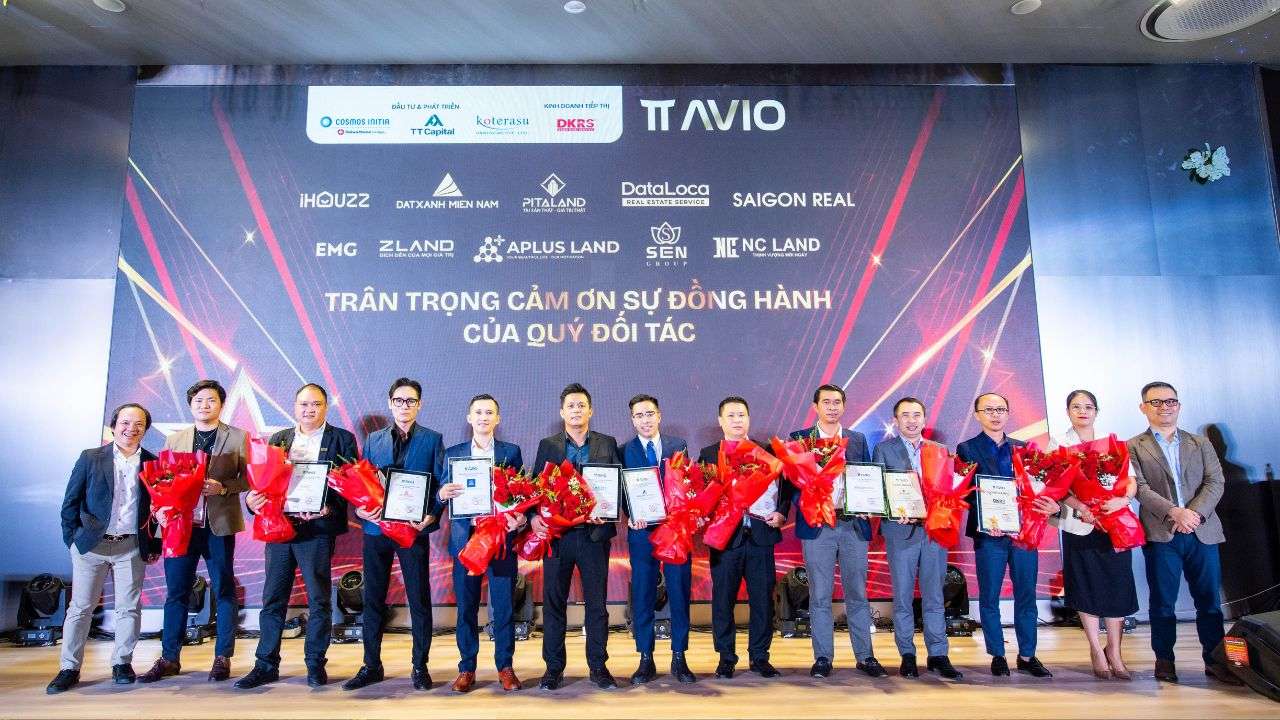 Tiếp lửa chặng đường mới | Cùng TT AVIO “Chốt deal vàng - Tết huy hoàng”